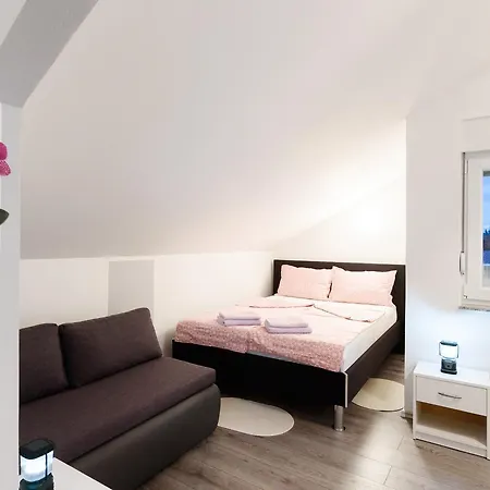 Apartamento Orhideja *